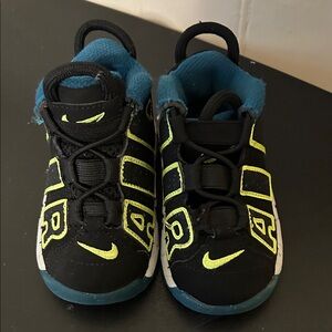 Nike Toddler Air Most Uptown Teal And Neon Yellow Sneakers Size 5C